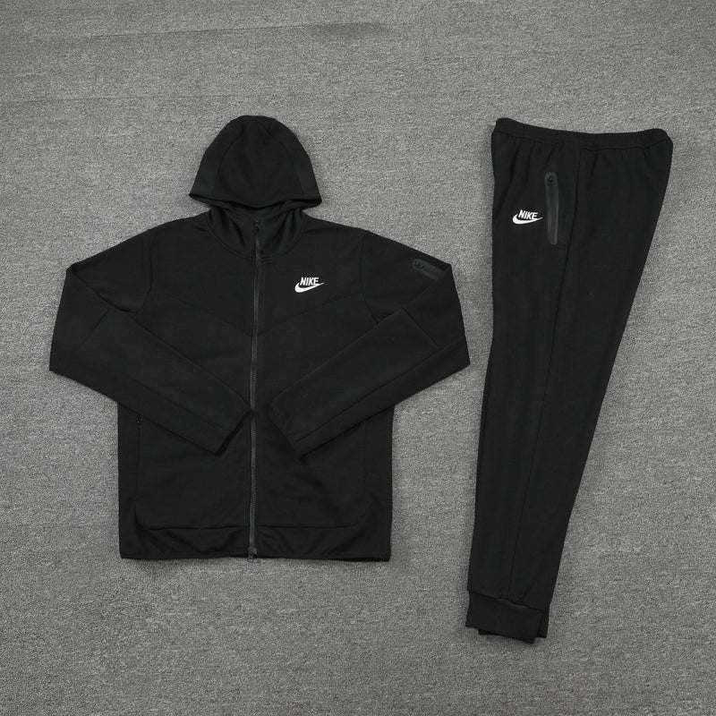 Conjunto Nike Tech Fleece Preto